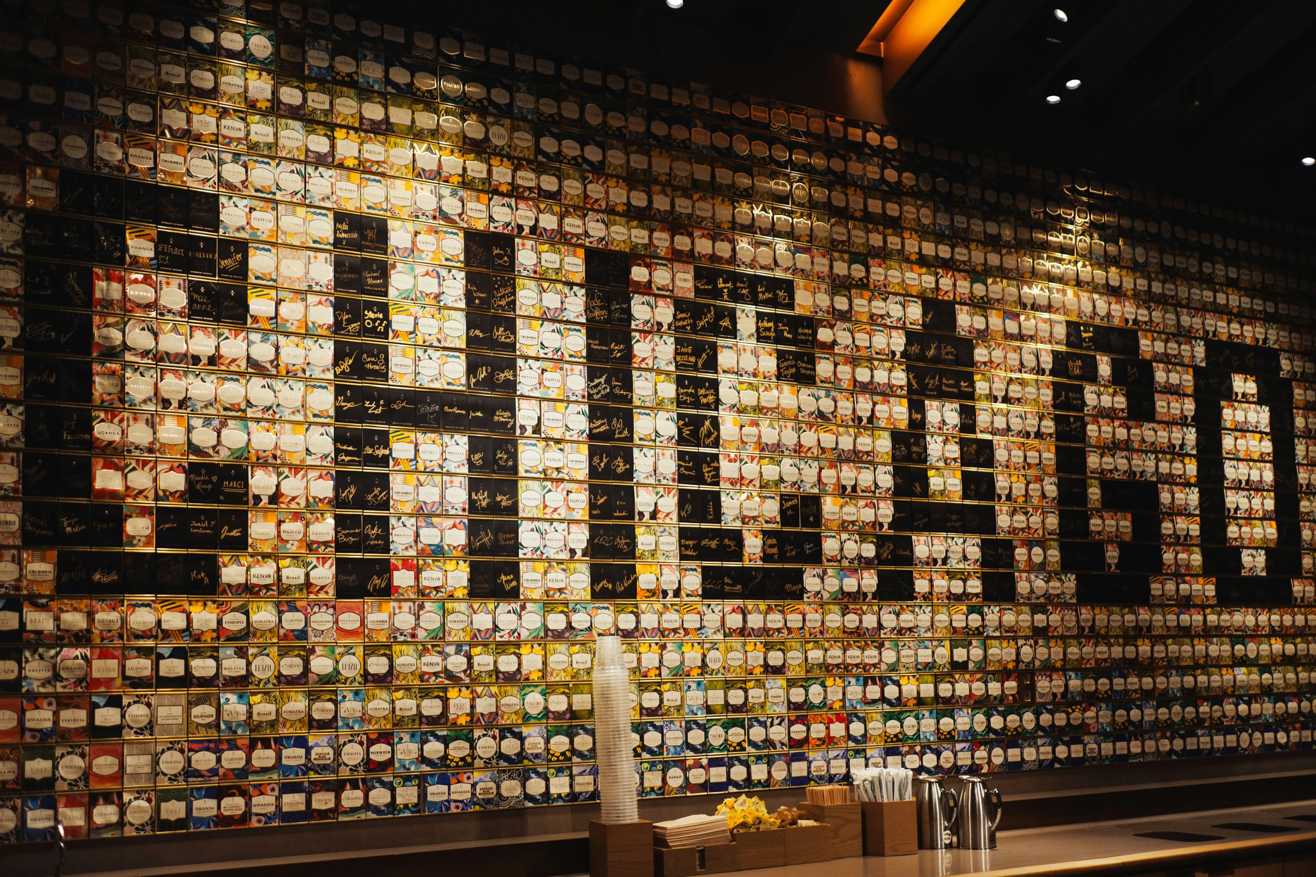 Starbucks Reserve Roastery, Michigan Avenue, Chicago, IL, USA